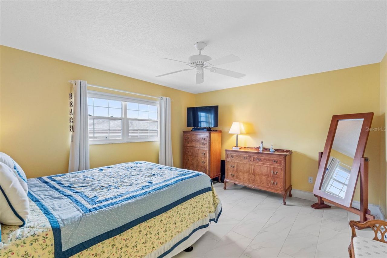 139 Bluff View Drive, Unit 407, Belleair Bluffs, FL 33770 Photo