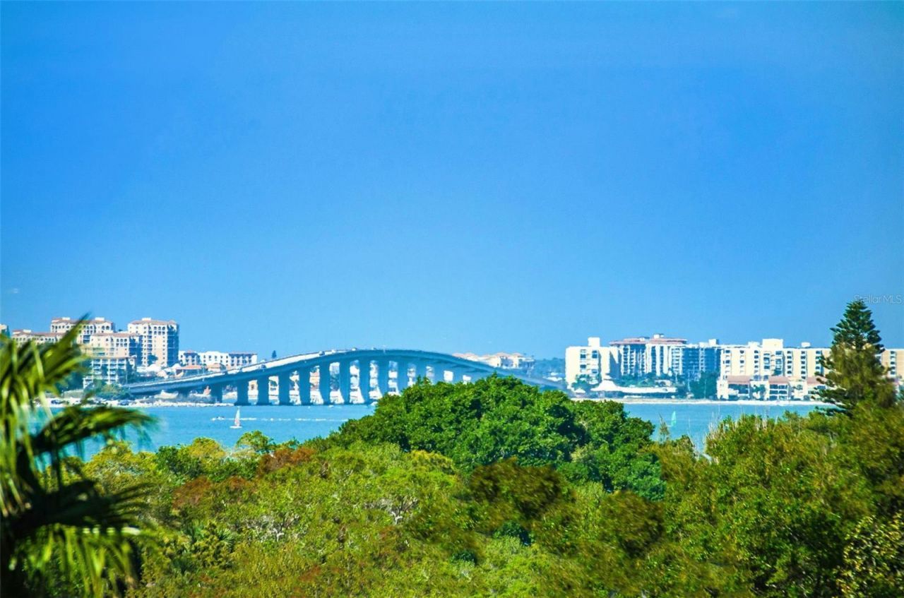 139 Bluff View Drive, Unit 407, Belleair Bluffs, FL 33770 Photo