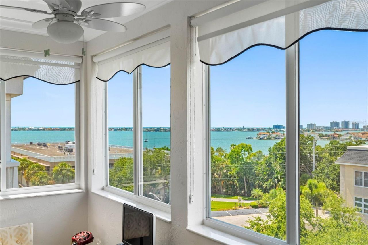 139 Bluff View Drive, Unit 407, Belleair Bluffs, FL 33770 Photo