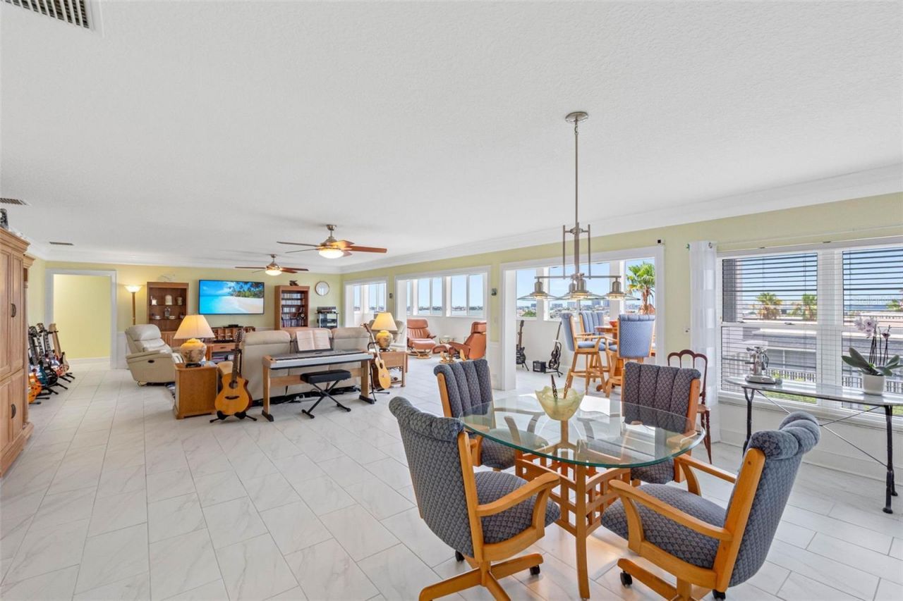 139 Bluff View Drive, Unit 407, Belleair Bluffs, FL 33770 Photo