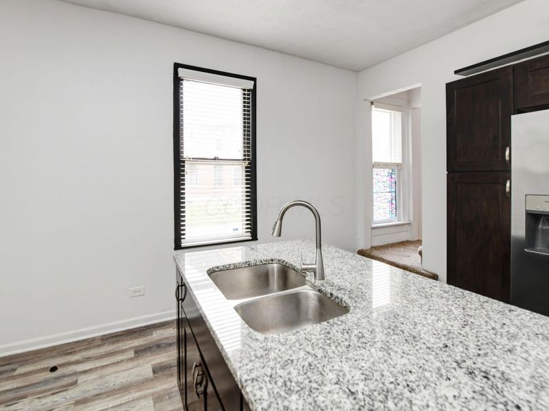 683-685 S Champion Avenue , Columbus, OH 43205 Photo 16