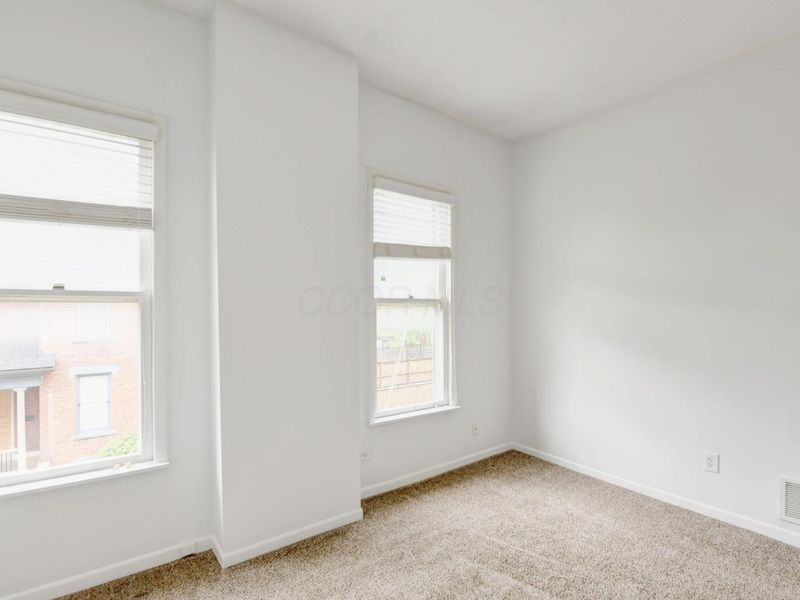 683-685 S Champion Avenue , Columbus, OH 43205 Photo 45