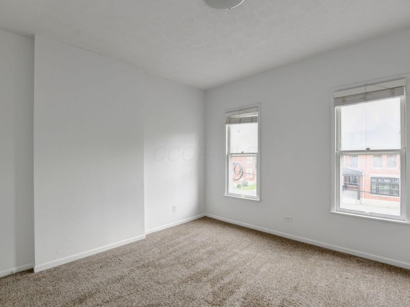 683-685 S Champion Avenue , Columbus, OH 43205 Photo 49