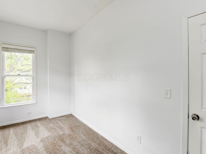 683-685 S Champion Avenue , Columbus, OH 43205 Photo 52