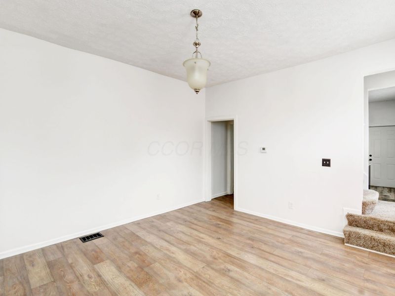 683-685 S Champion Avenue , Columbus, OH 43205 Photo 9