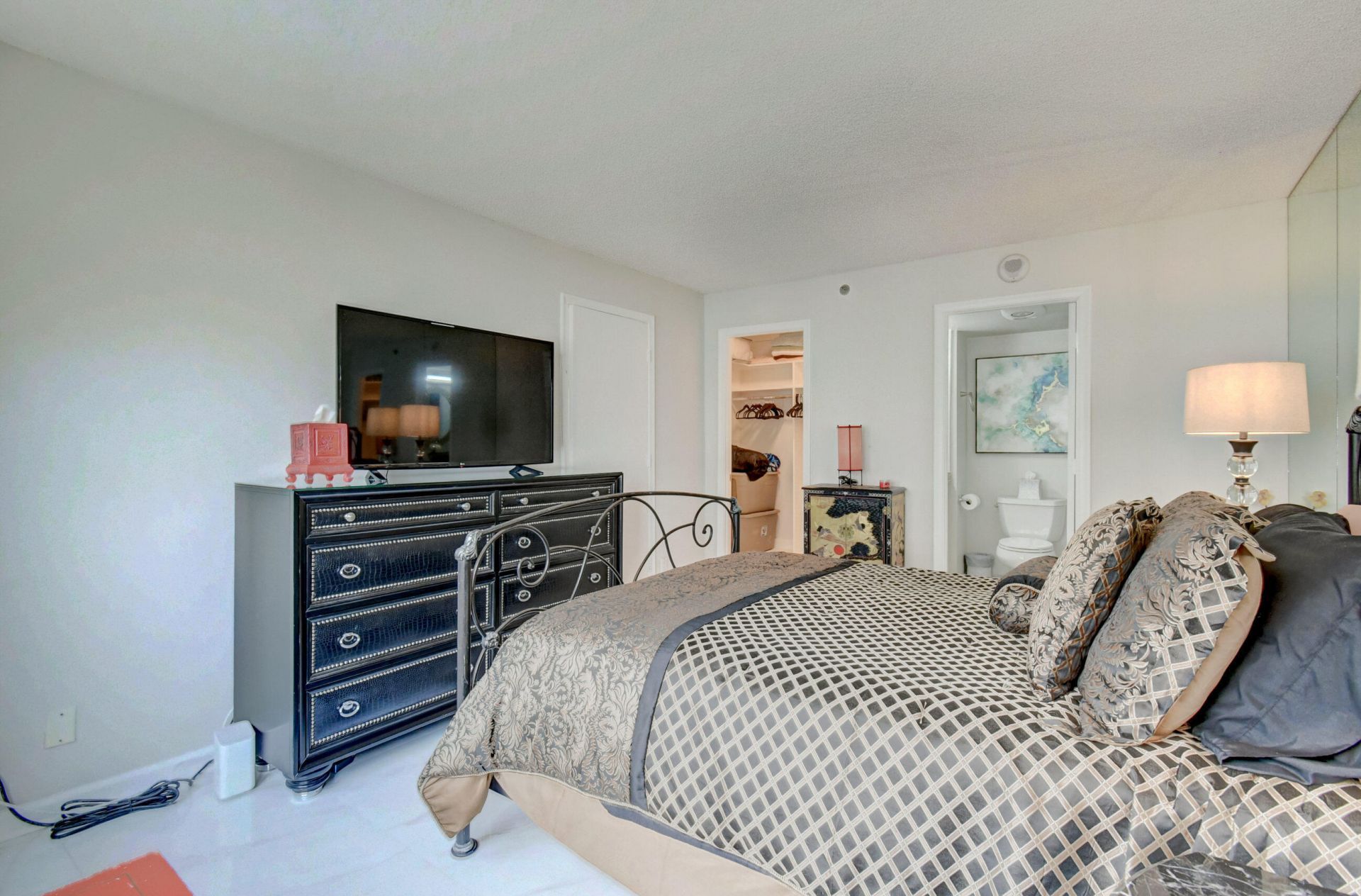 3221 S Ocean Boulevard, Unit 505, Highland Beach, FL 33487 Photo