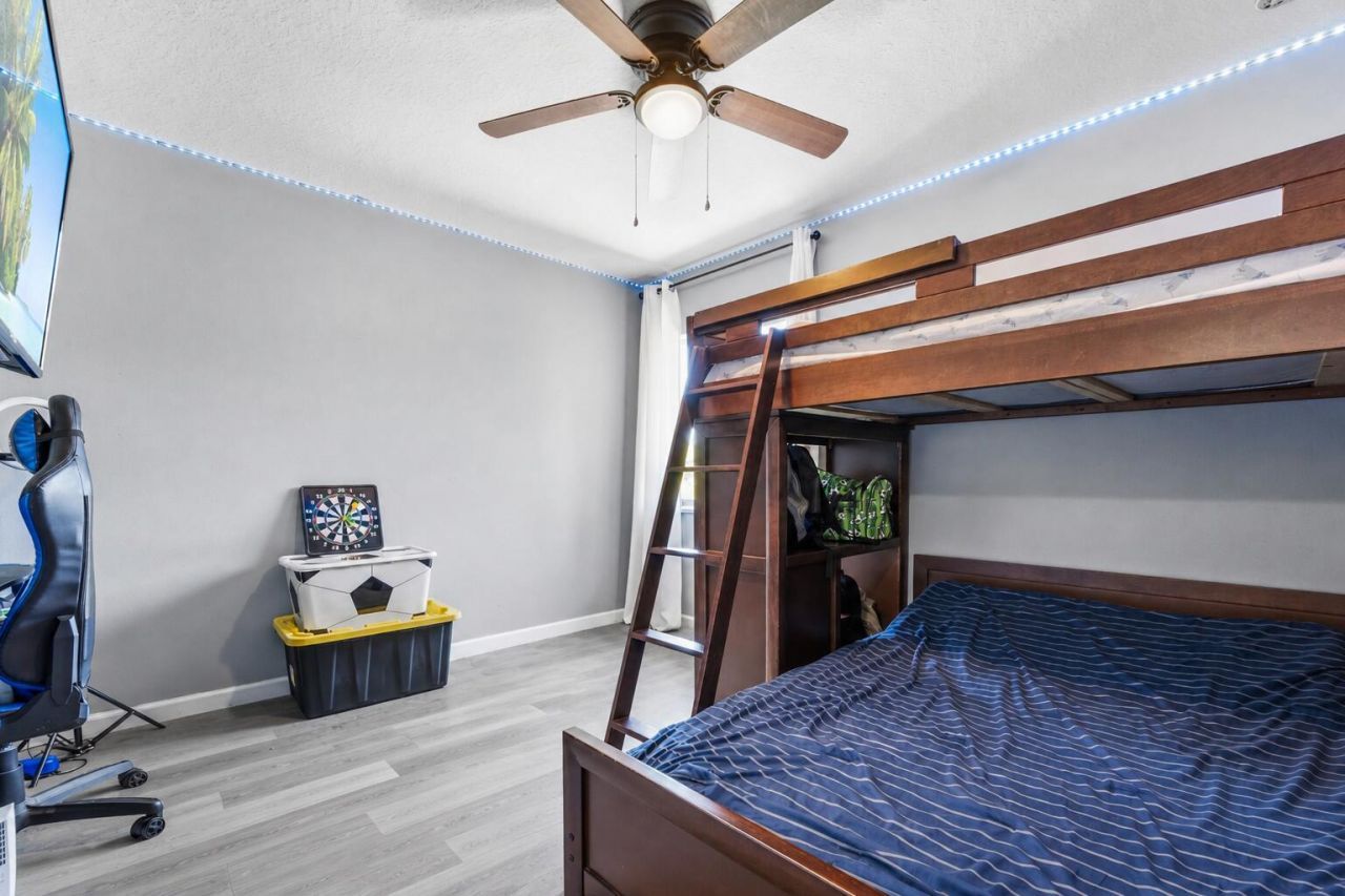 624 NE Bent Paddle Lane, Port Saint Lucie, FL 34983 Photo