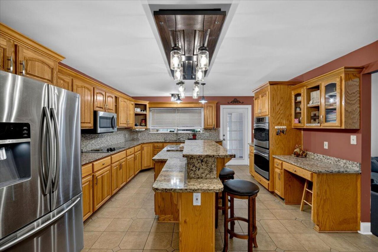 822 Highway 61 Photo 19