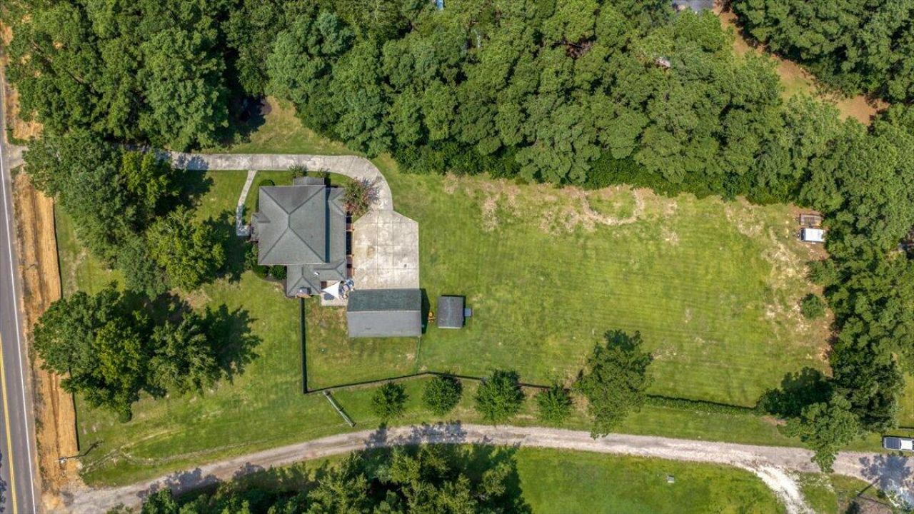 822 Highway 61 Photo 40