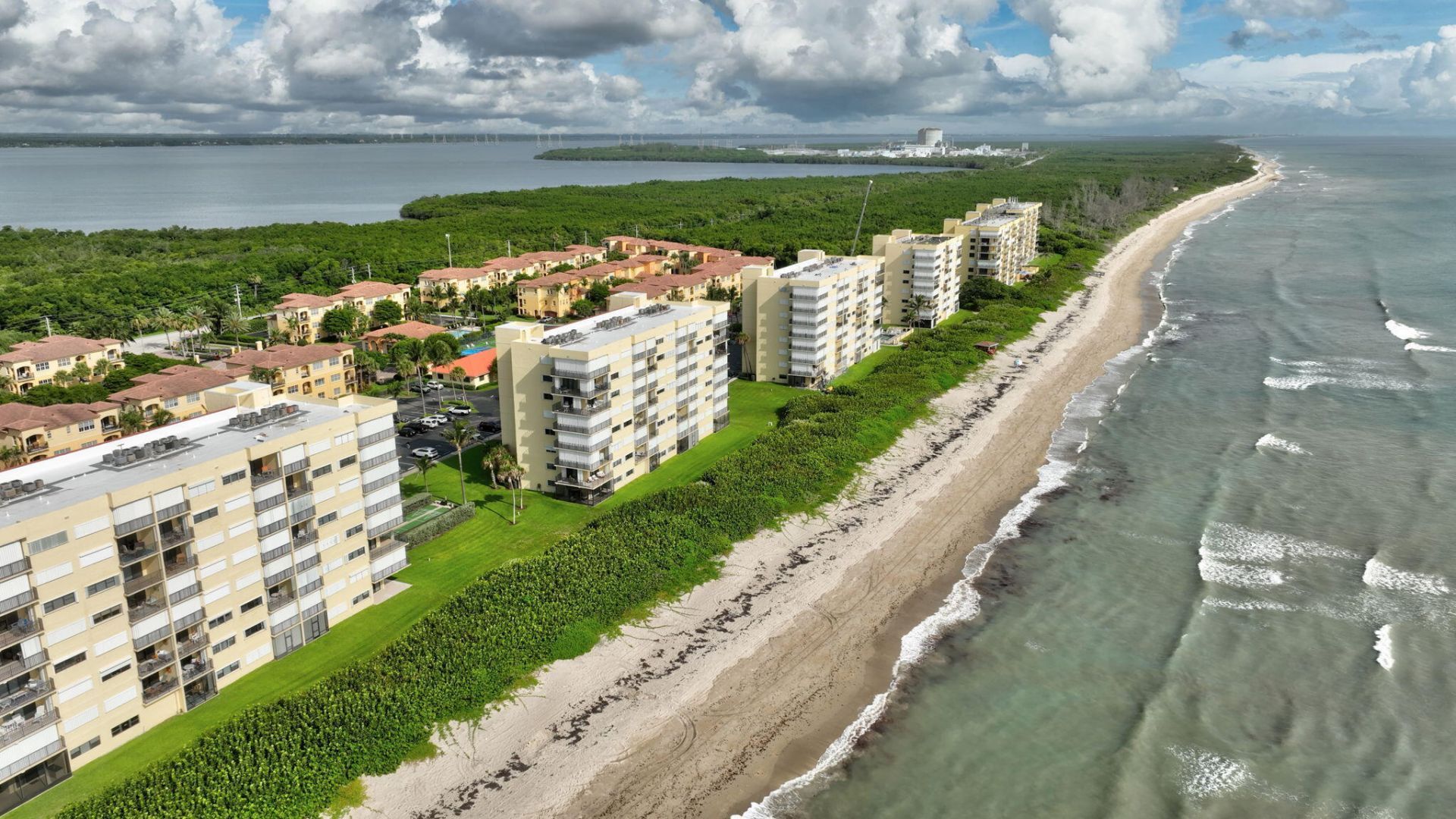7420 S Ocean Drive, Unit 215, Jensen Beach, FL 34957 Photo
