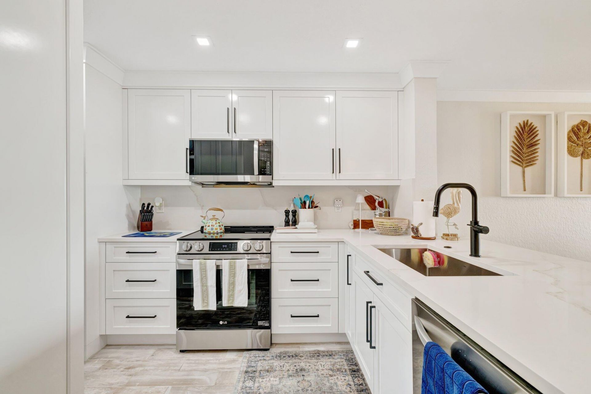 7420 S Ocean Drive, Unit 215, Jensen Beach, FL 34957 Photo