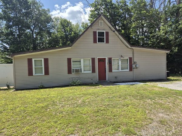 26 Fitchburg Road, Ashburnham, MA 01430