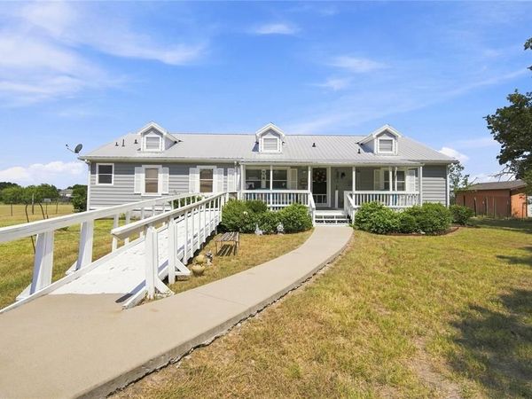 5177 Timarron Drive, Scurry, TX 75158