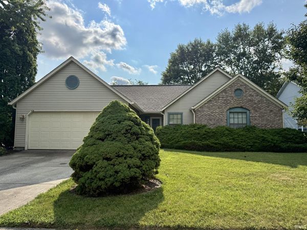 7646 Moran Court, Indianapolis, IN 46268
