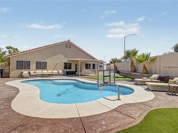 5137 Pebble Rim Street , North Las Vegas, NV 89081