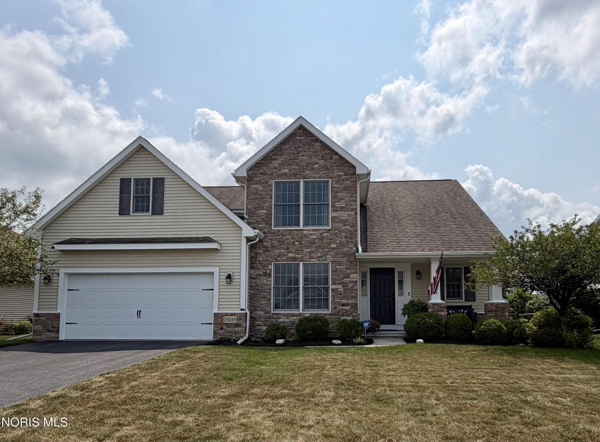 25149 Fox Hunt Drive, Perrysburg, OH 43551 Main Photo