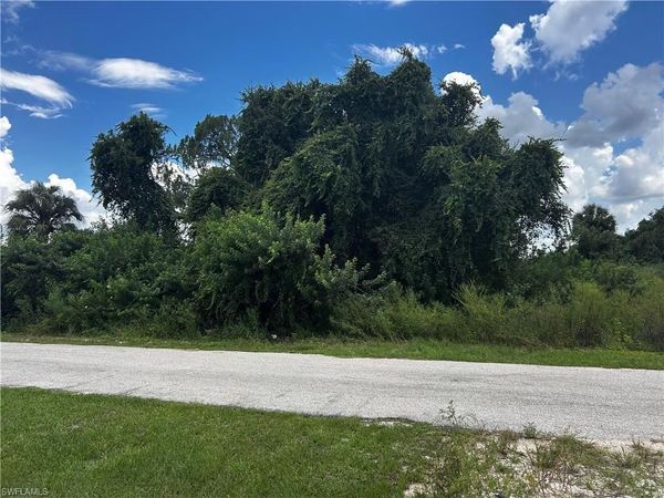 3111 7th ST W, LEHIGH ACRES, FL 33971