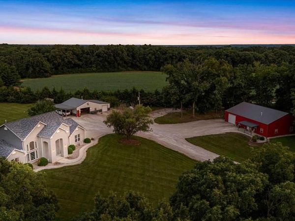 396 Bunker Hill Road , Silex, MO 63377