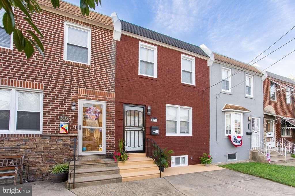 3633 E Thompson Street, Philadelphia, PA 19134 Main Photo