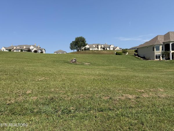 235 Goldfinch Lane, Vonore, TN 37885