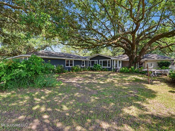 16341 Northrup Cuevas Road, Gulfport, MS 39503