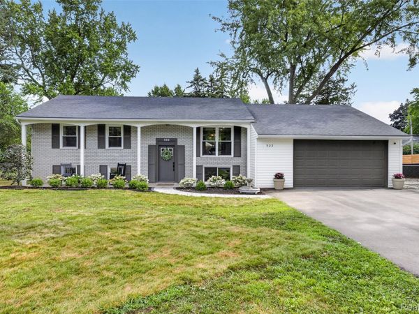 523 Glengary Road, Wolverine Lake Village, Mi 48390