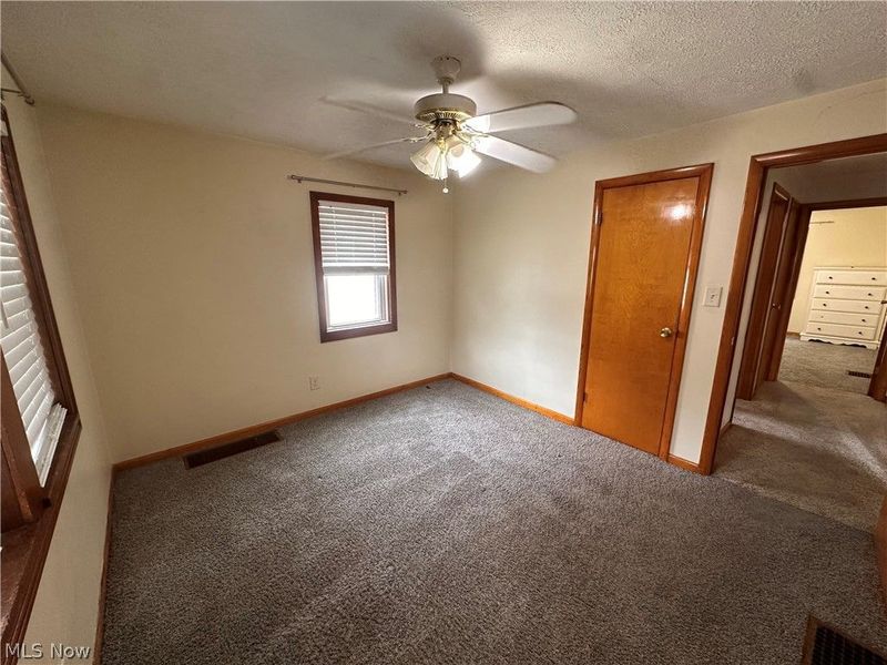 2636 Hollywood Boulevard , Steubenville, OH 43952 Photo 5