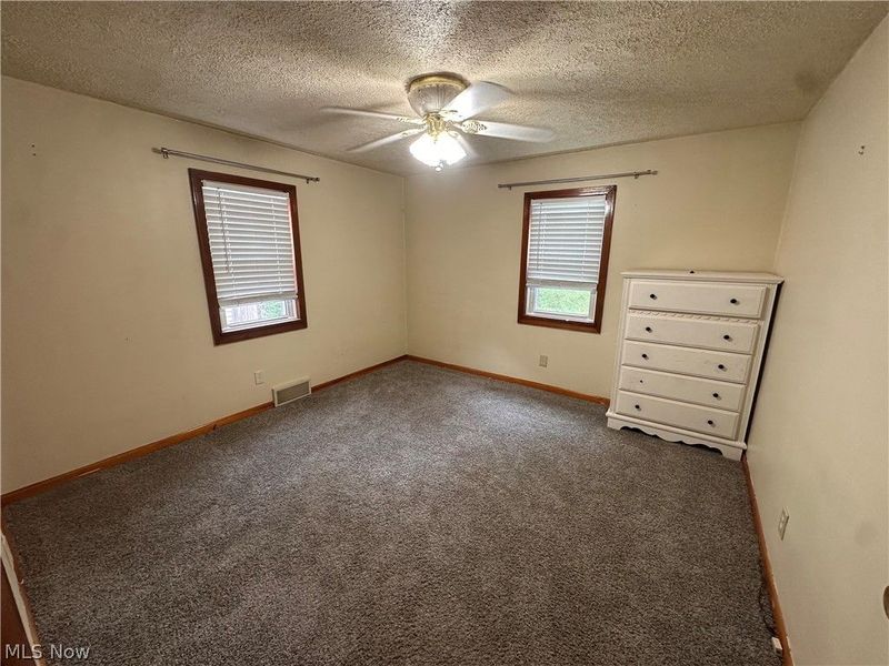 2636 Hollywood Boulevard , Steubenville, OH 43952 Photo 7