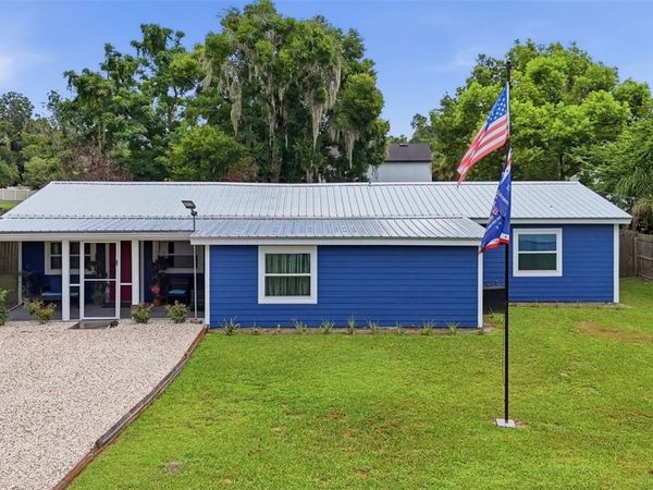 471 PINEGROVE STREET, DELAND, FL 32720