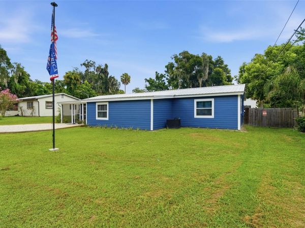 471 PINEGROVE STREET , DELAND, FL 32720