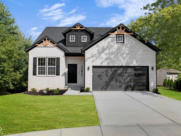 1121 Brookside Court, Avon, IN 46123