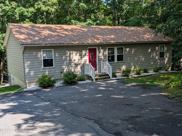 164 Primrose Lane , Milford, PA 18337