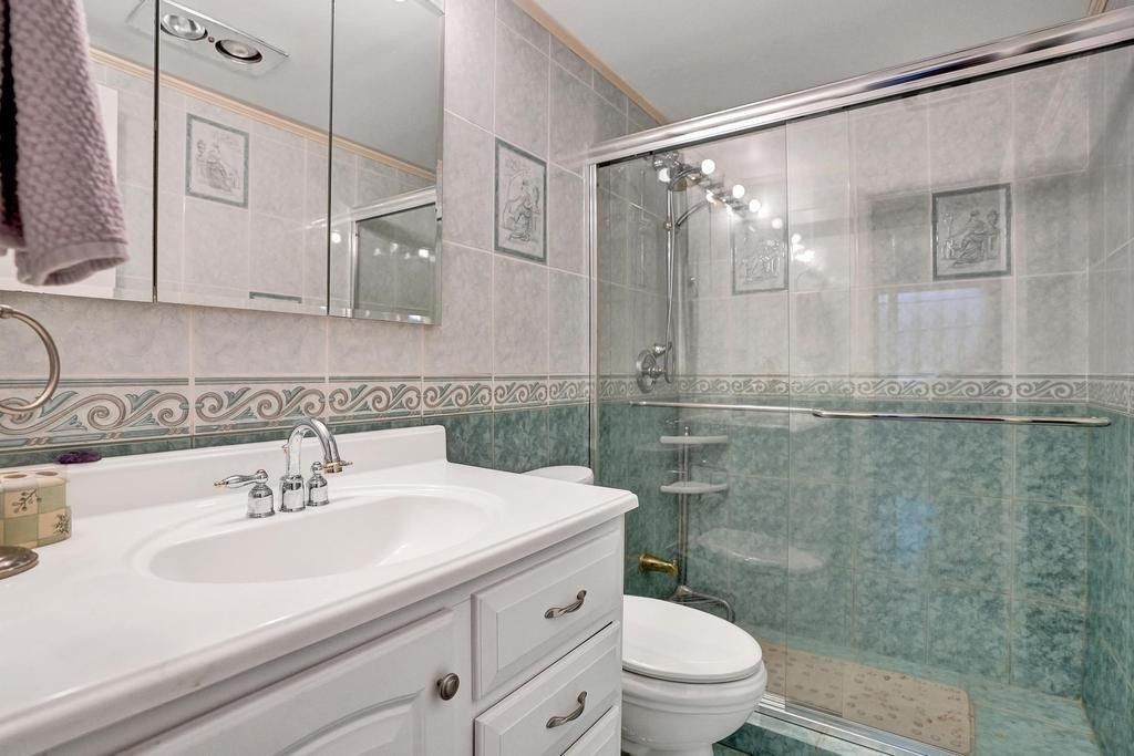 2240 Johnson Street, Unit 212, Hollywood, FL 33020 Photo