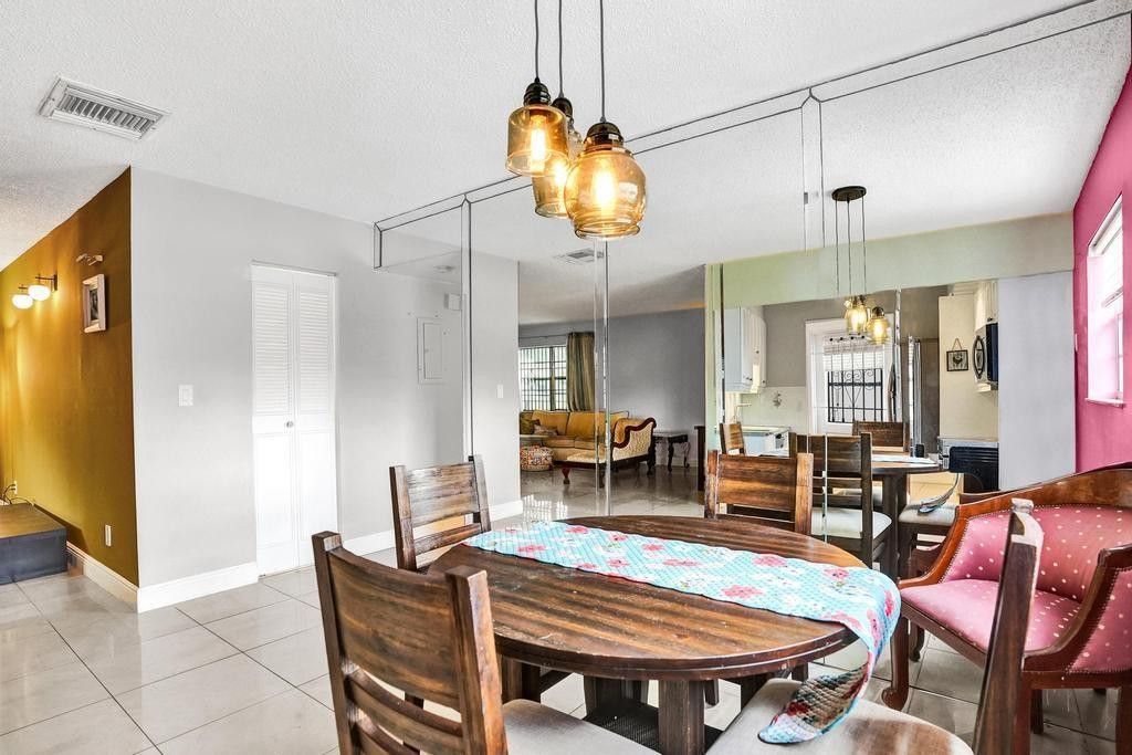 2240 Johnson Street, Unit 212, Hollywood, FL 33020 Photo