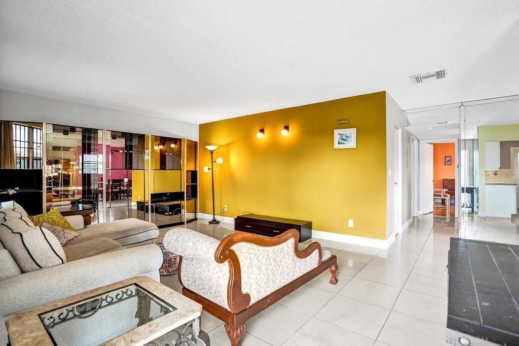 2240 Johnson Street, Unit 212, Hollywood, FL 33020 Photo
