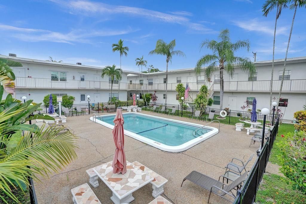 2240 Johnson Street, Unit 212, Hollywood, FL 33020 Photo