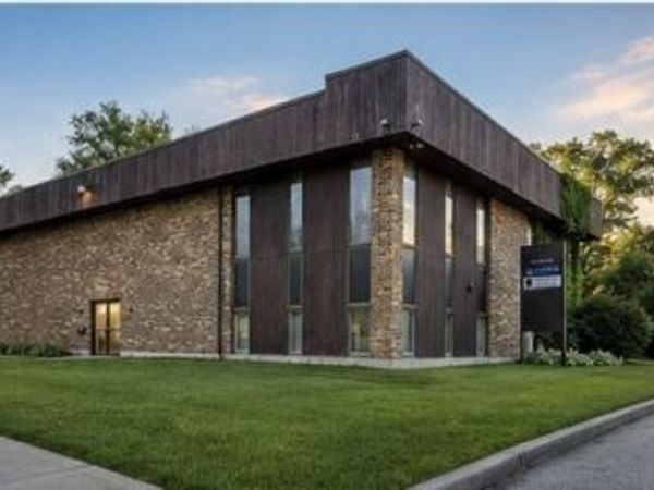 1410 Auburn, Rockford, IL 61103