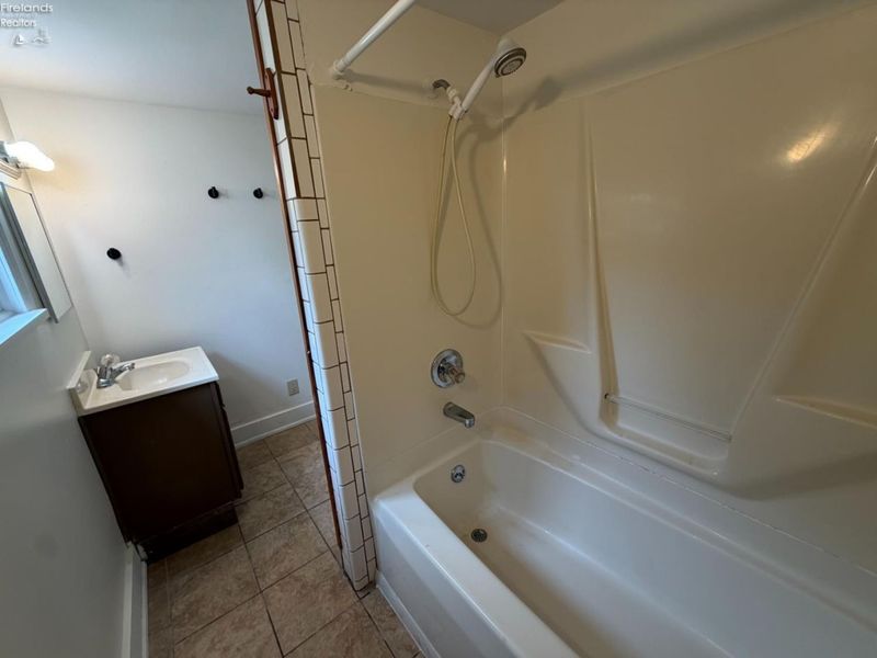 13 Norwood Avenue, Norwalk, OH 44857 Photo 8