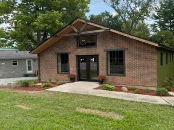 9533 Dublin Road, Powell, OH 43065