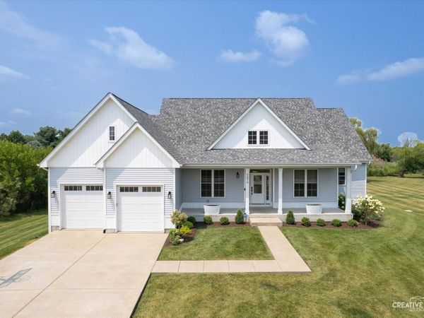 5879 Danielle Lane, Yorkville, IL 60560