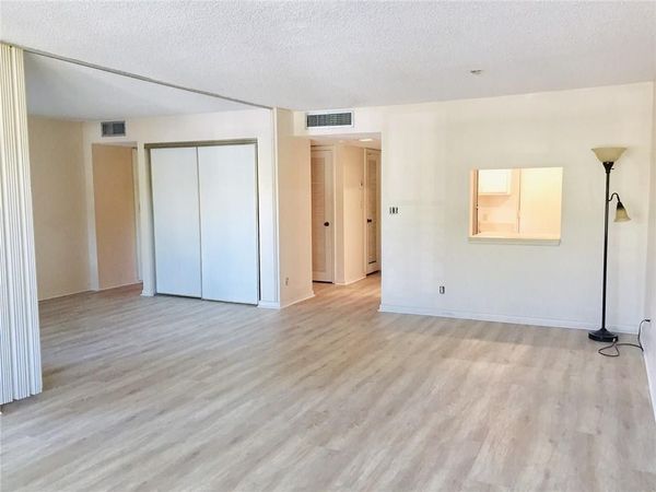 2316 S Cypress Bend Drive, Unit 220, Pompano Beach, FL 33069