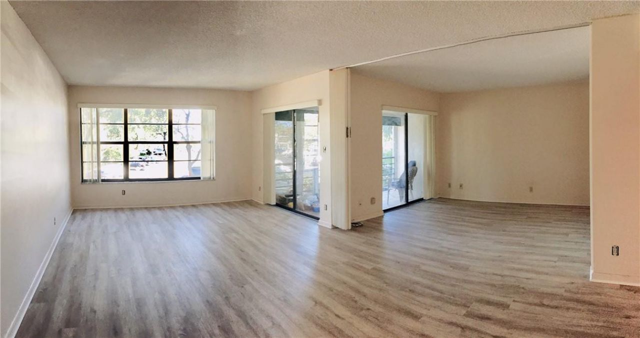 2316 S Cypress Bend Drive, Unit 220, Pompano Beach, FL 33069 Photo
