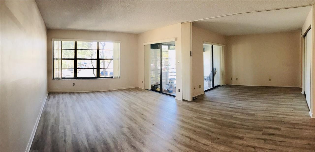 2316 S Cypress Bend Drive, Unit 220, Pompano Beach, FL 33069 Photo