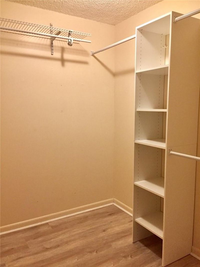 2316 S Cypress Bend Drive, Unit 220, Pompano Beach, FL 33069 Photo