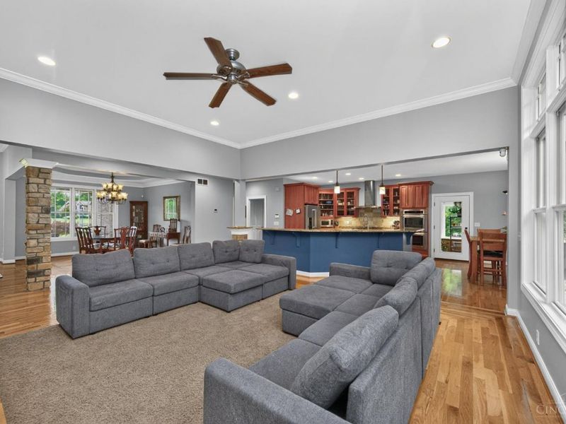 1723 Laurel Glen Court, Hamilton Twp, OH 45140 Photo 16