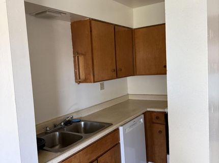 1375 Carlin Street, Unit E, Reno, NV 89503 Photo