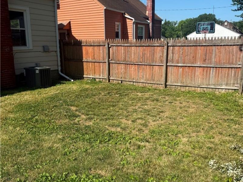 3155 Lincoln Street , Lorain, OH 44052 Photo 3