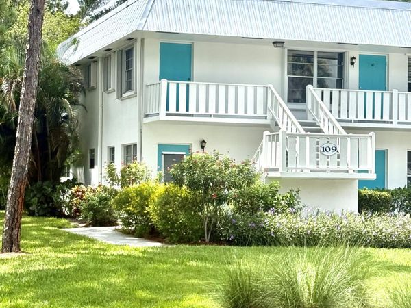 2929 Se Ocean Blvd SE Ocean, Unit Apt, 109 -, Stuart, FL 34996
