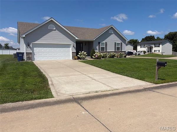 627 Gandalf Lane , Wright City, MO 63390