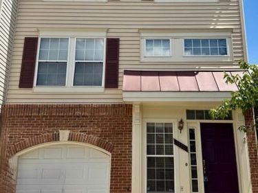 7800 FLAGER CIRCLE, MANASSAS, VA 20109